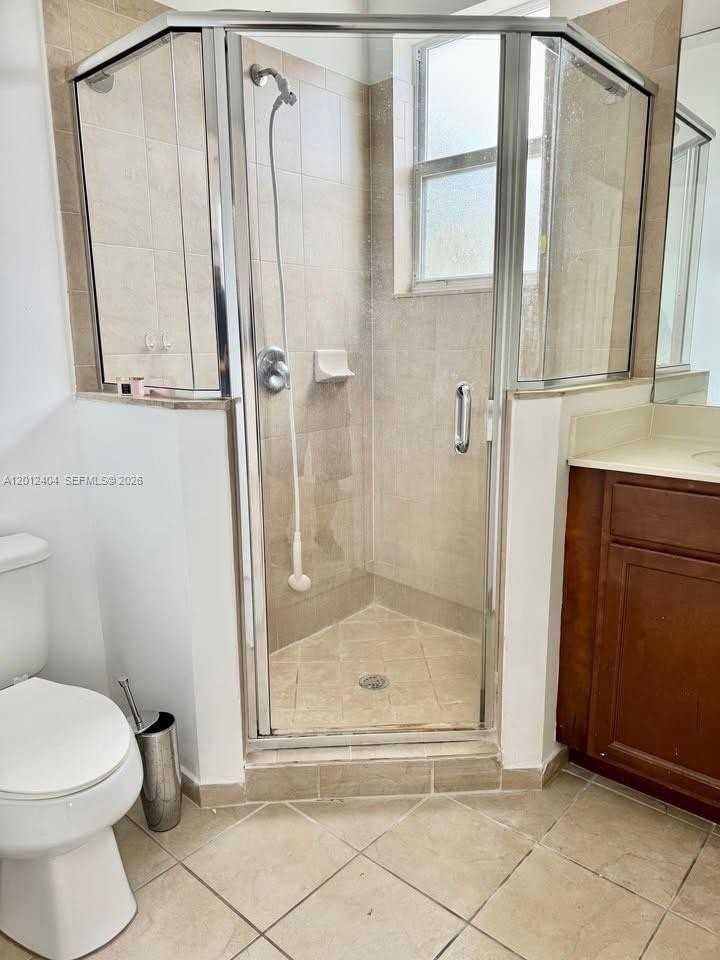 9203 Sw 170th Ct - Photo 6 of 16
