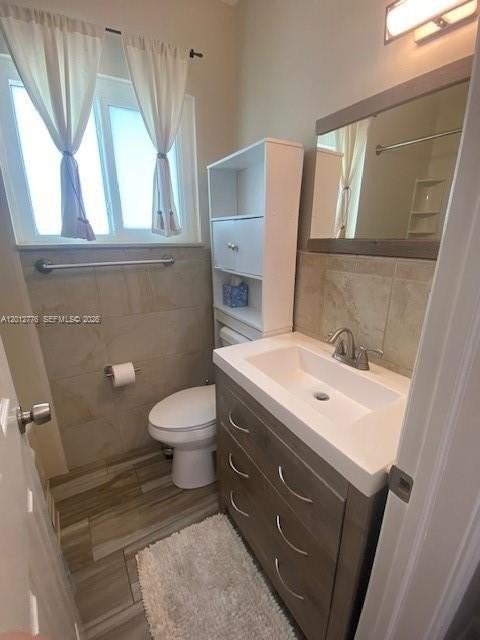 326 Roosevelt St #1 - Photo 7 of 10