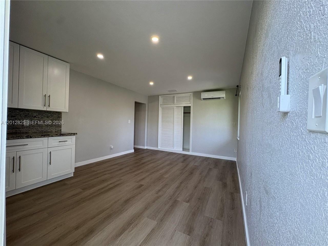 11960 Sw 35th Ter #1 - Photo 3 of 11