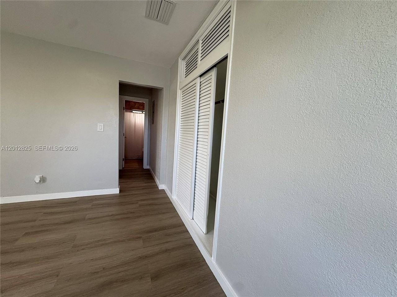 11960 Sw 35th Ter #1 - Photo 6 of 11