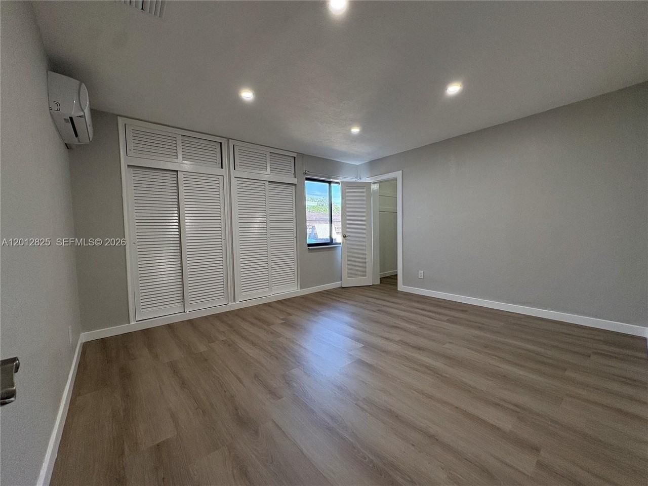 11960 Sw 35th Ter #1 - Photo 7 of 11