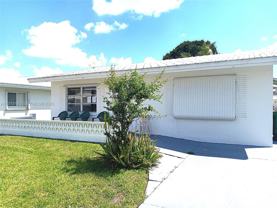 7004 Nw 67th Ave - Photo 1 of 1