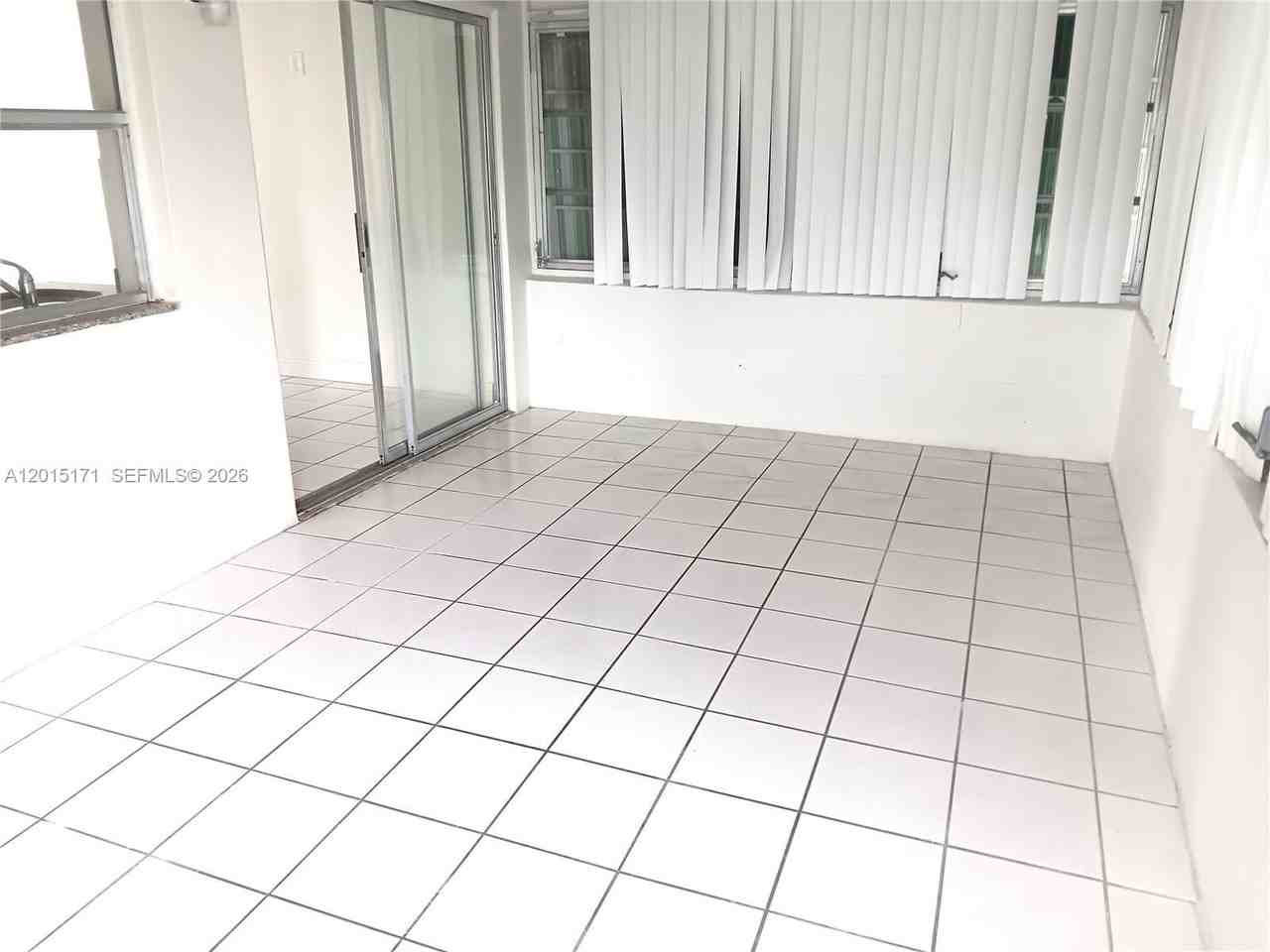7004 Nw 67th Ave - Photo 7 of 11
