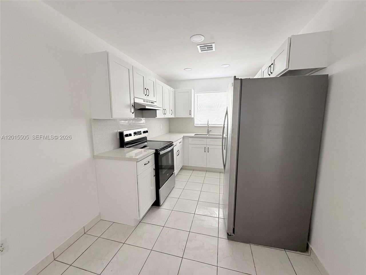 2645 Sw 28th Ct #2647 - Photo 4 of 12