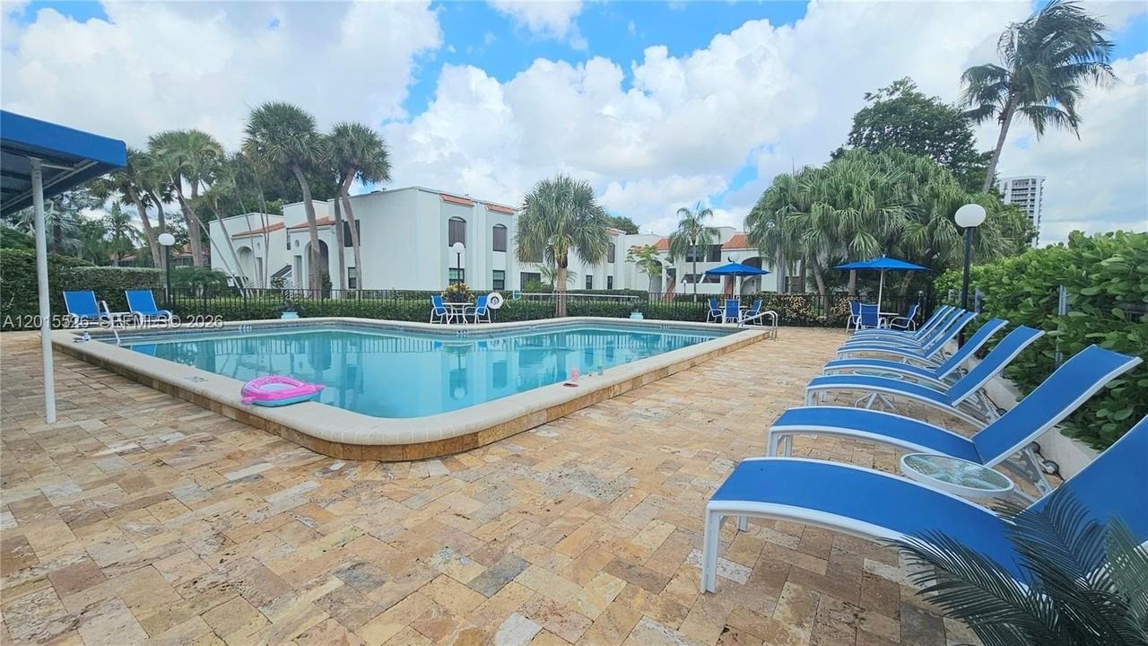 3544 Magellan Cir #117 - Photo 4 of 35