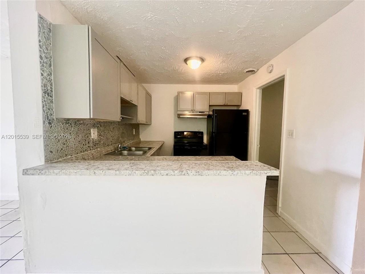 2621 Riverland Dr #2 - Photo 2 of 13