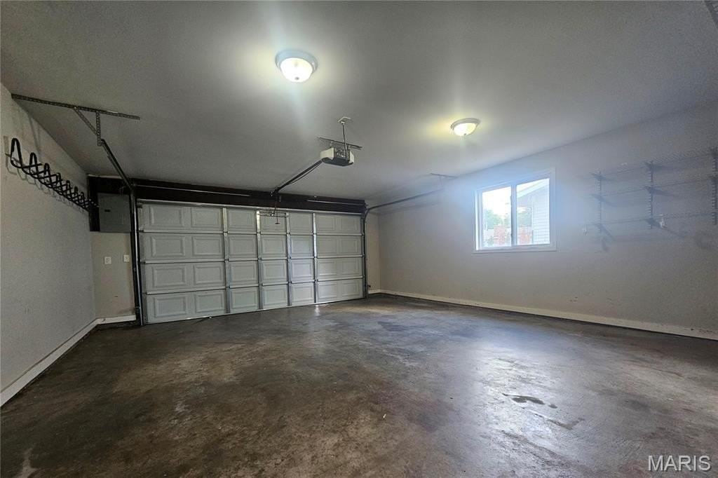 1539 Papillon Dr - Photo 6 of 22