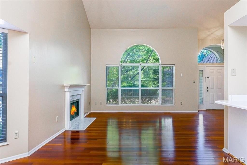 16211 Port Of Nantucket Dr - Photo 5 of 21