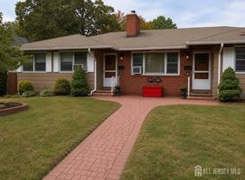 featured image of 1818 W 4th St