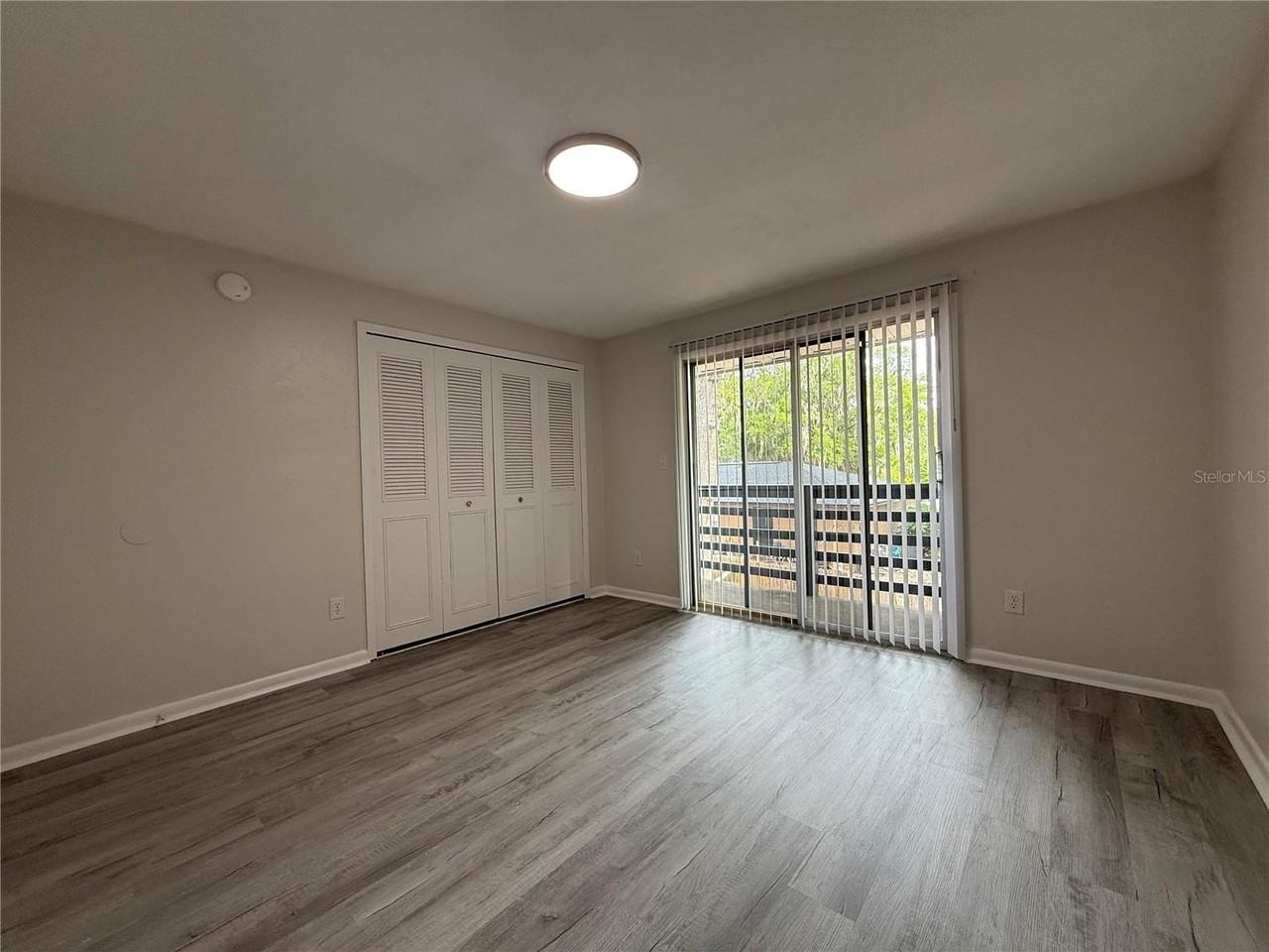 6030 Sw 12th Pl #2 - Photo 5 of 7