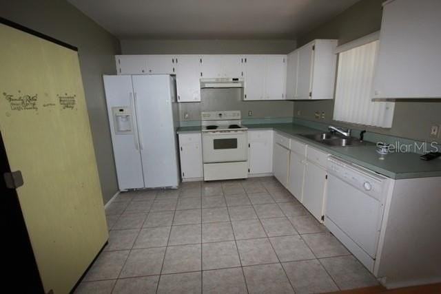 1635 Callie Ct - Photo 4 of 23