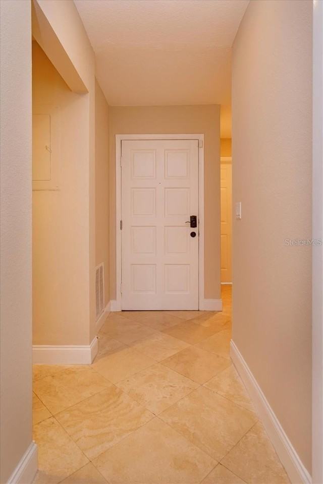 5303 Indian Creek Dr #D - Photo 2 of 30