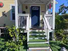 featured image of 1137 Highland St S