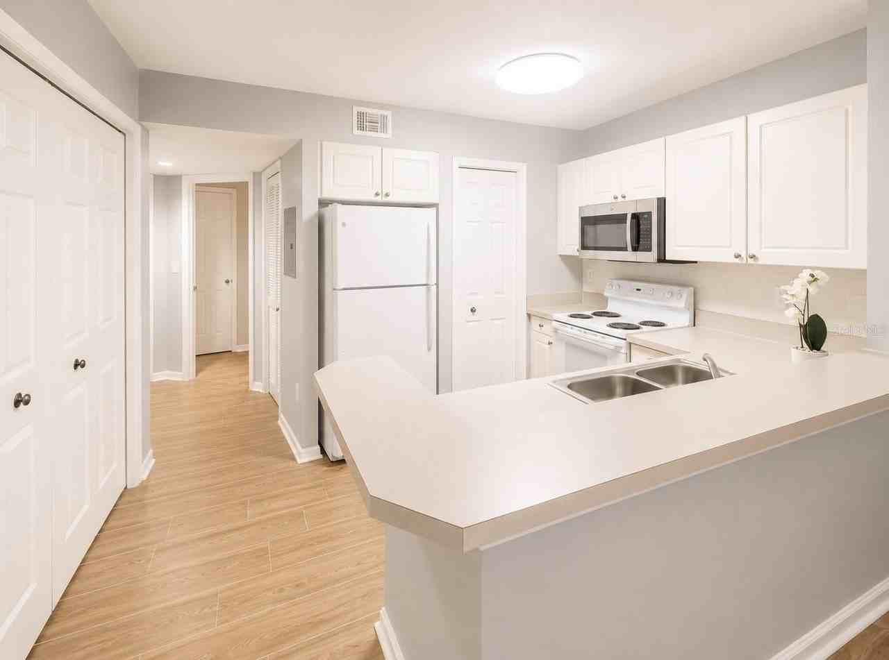 18108 PEREGINES PERCH PLACE #7109 - Photo 4 of 13