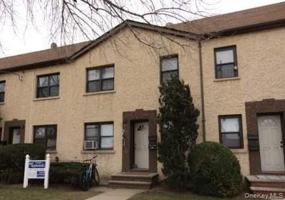 featured image of 25610 Hillside Ave #1stFL