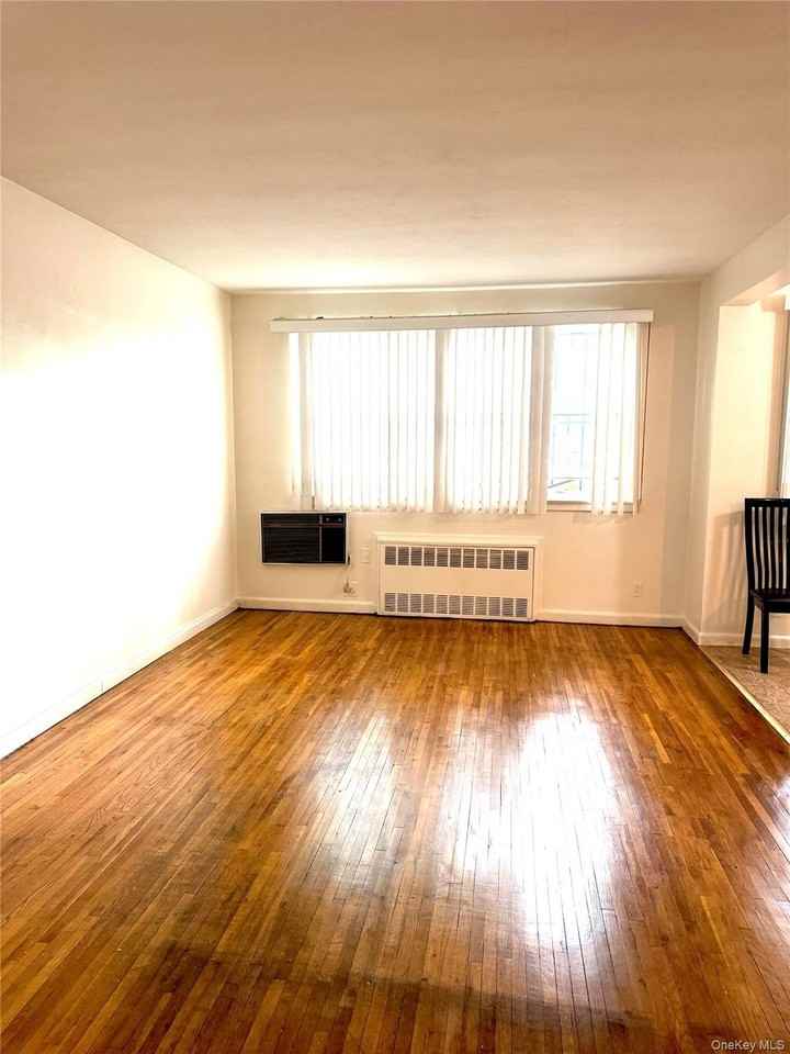 1030 E 57th St - Photo 2 of 12