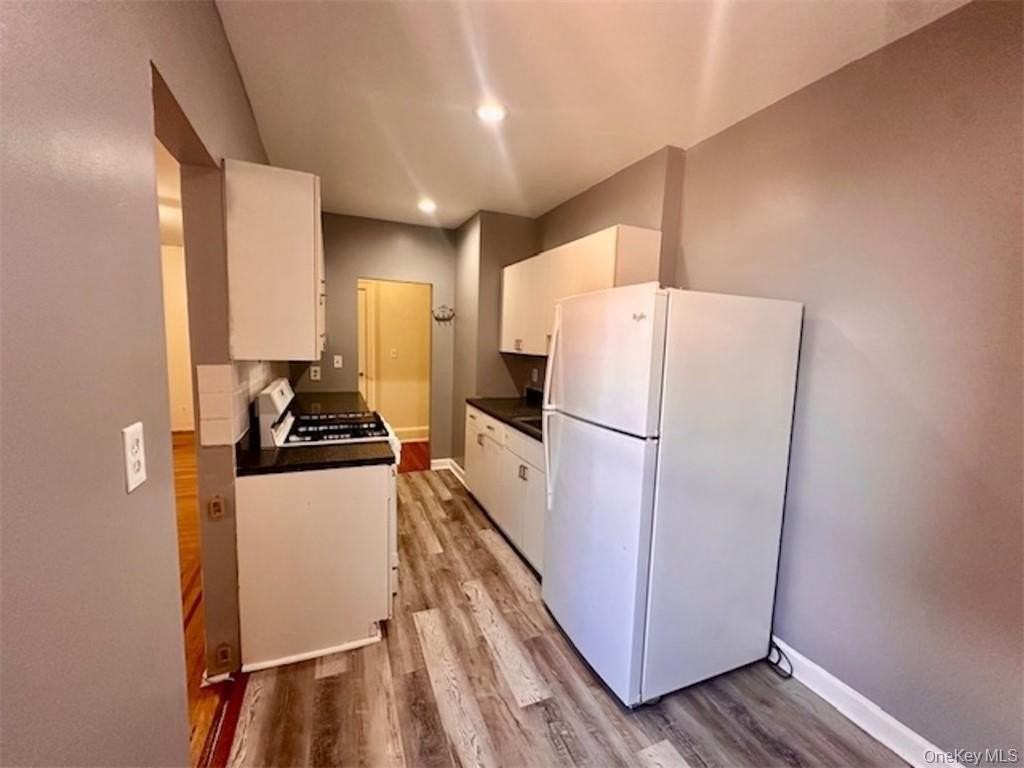 312 Main St #6C - Photo 6 of 16