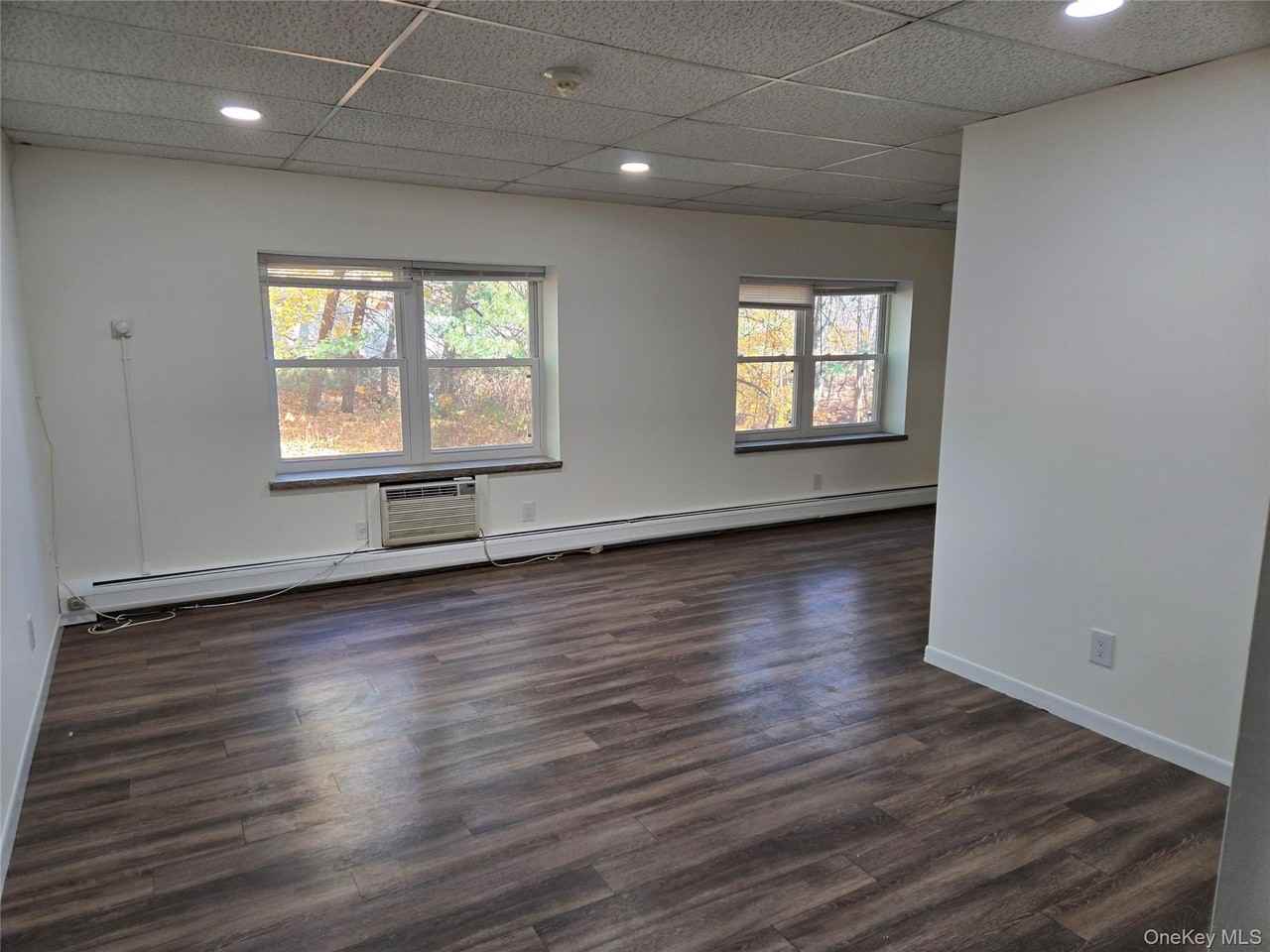 119 W Crooked Hill Rd #104 - Photo 5 of 16