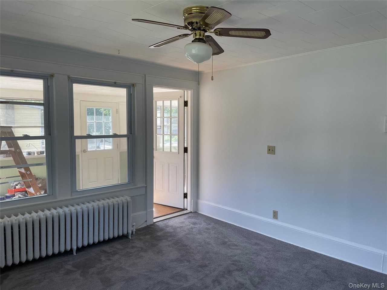 7 Travis Ave - Photo 4 of 16