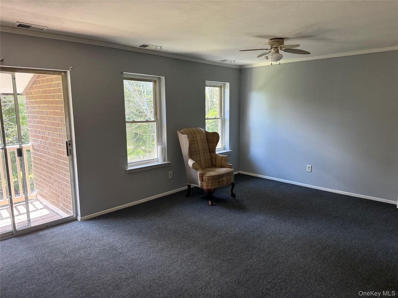 238 Artist Lake Dr - Photo 5 of 23