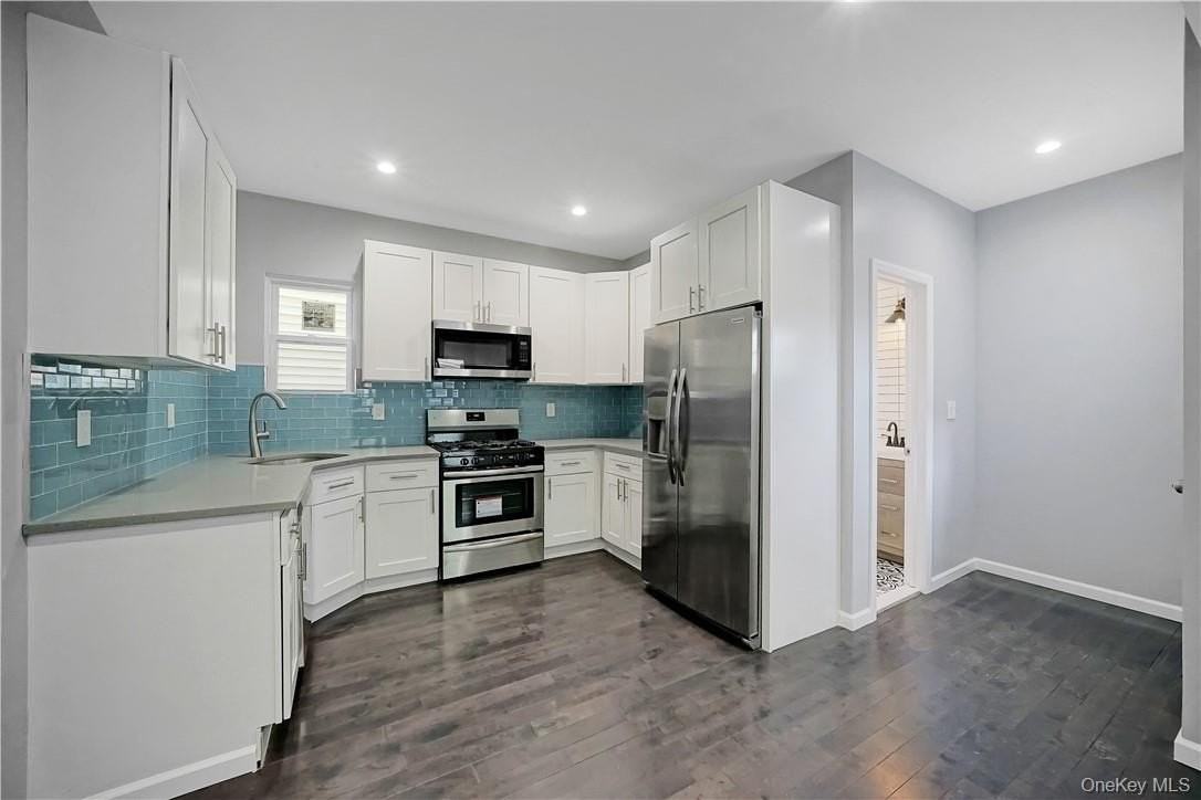 173 Washington St #1 - Photo 2 of 13
