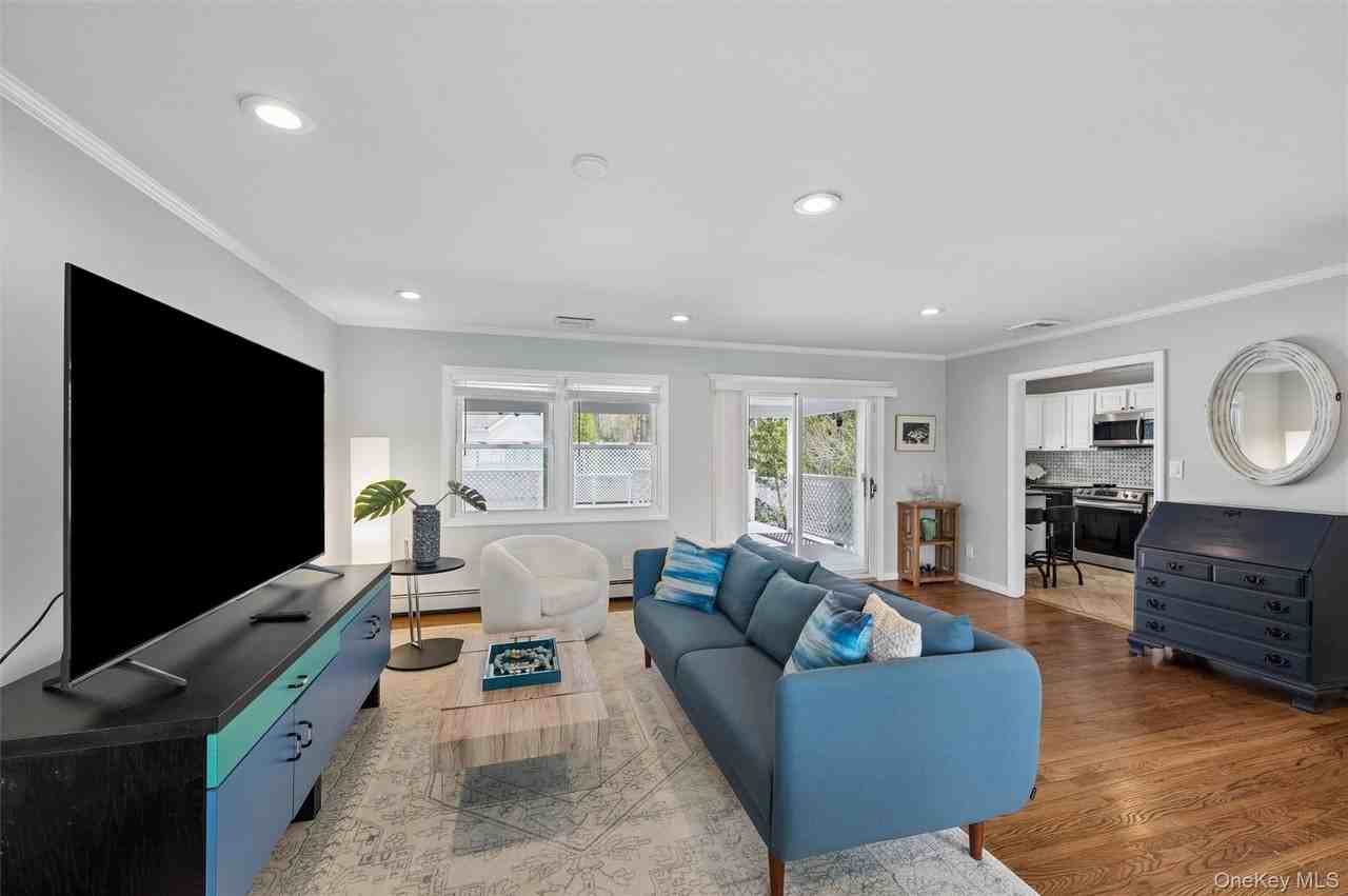 50 Hazelwood Ave - Photo 2 of 13