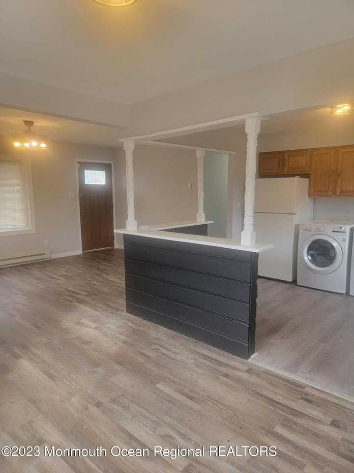 307 Algonquin Trl - Photo 4 of 12