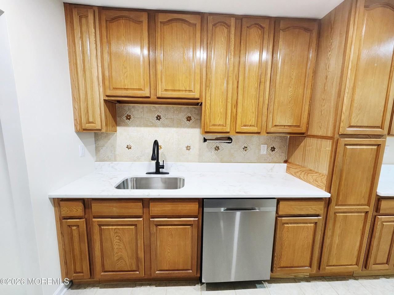 26 Meadow Green Cir #K - Photo 6 of 19