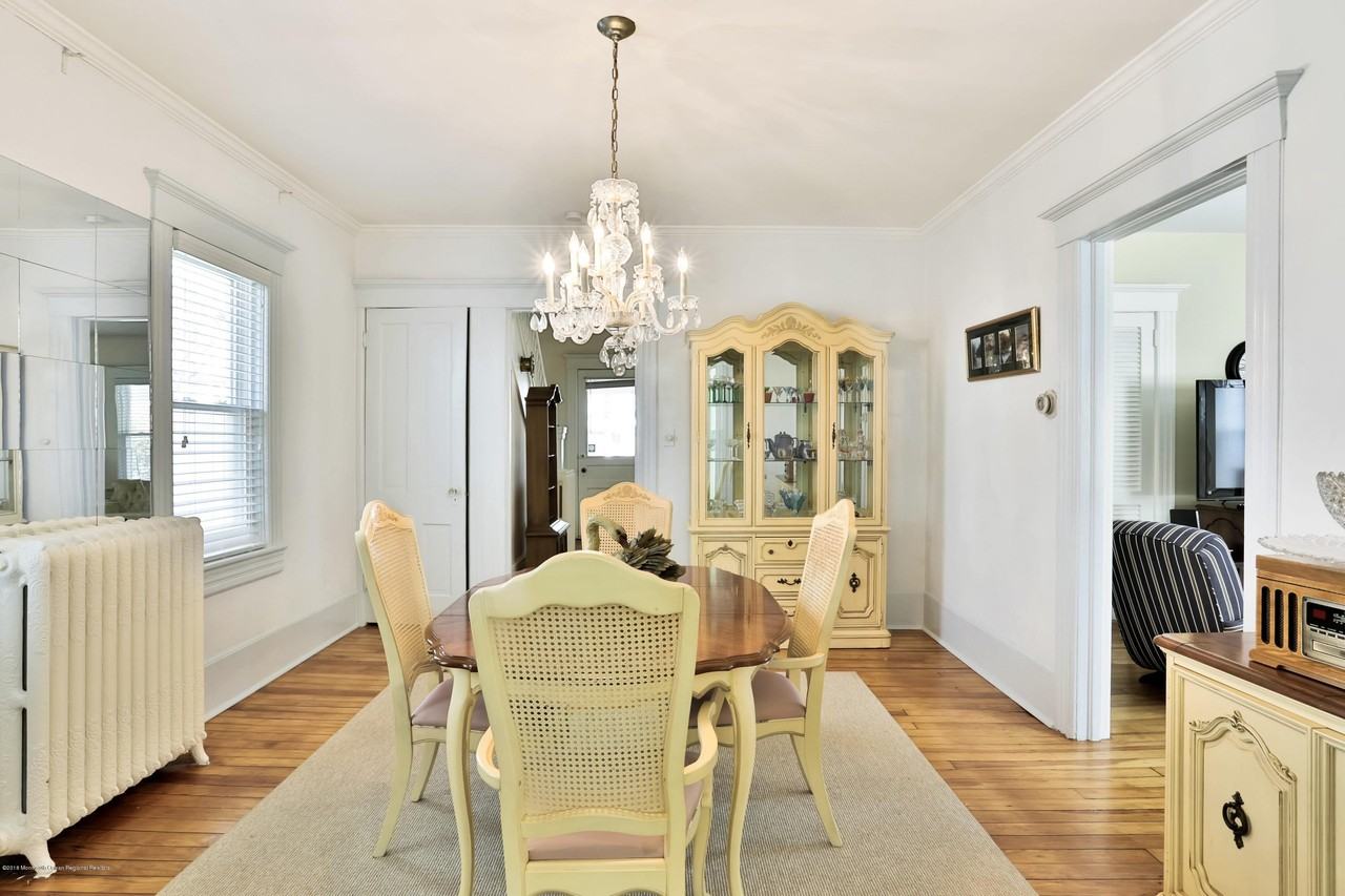 407 Jersey Ave - Photo 6 of 26
