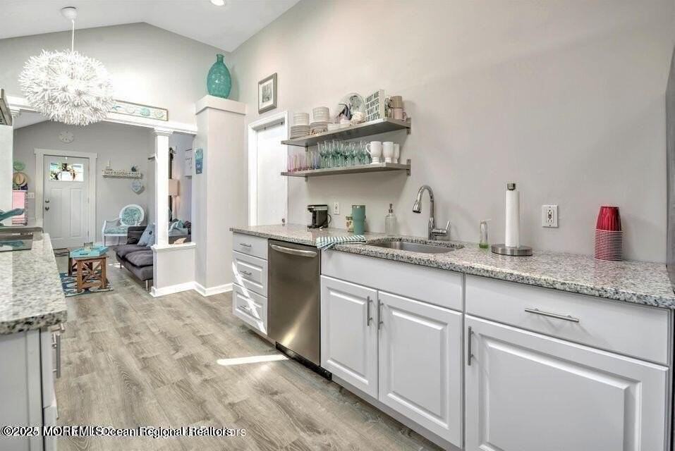 604 1/2 12th Ave #BACK - Photo 7 of 19