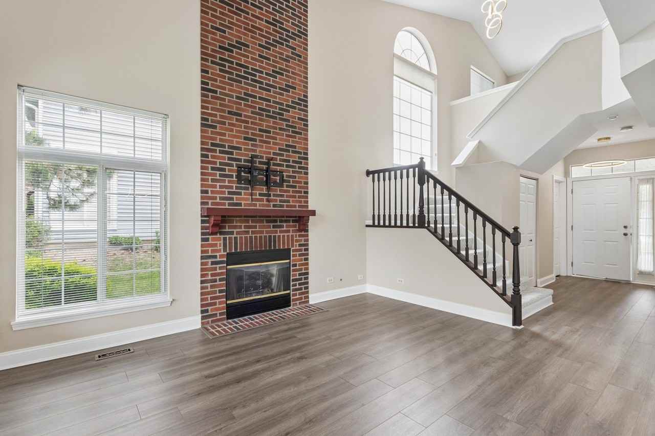 8167 Ripple Rdg - Photo 5 of 14
