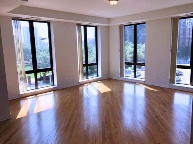 343 W Old Town Ct #309 - Photo 2 of 13
