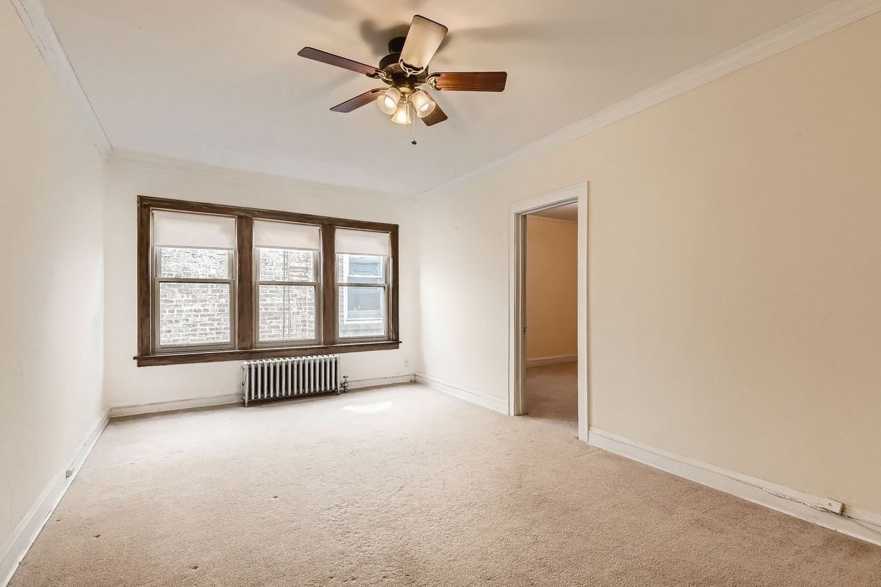 3529 N Lowell Ave #2N - Photo 4 of 11