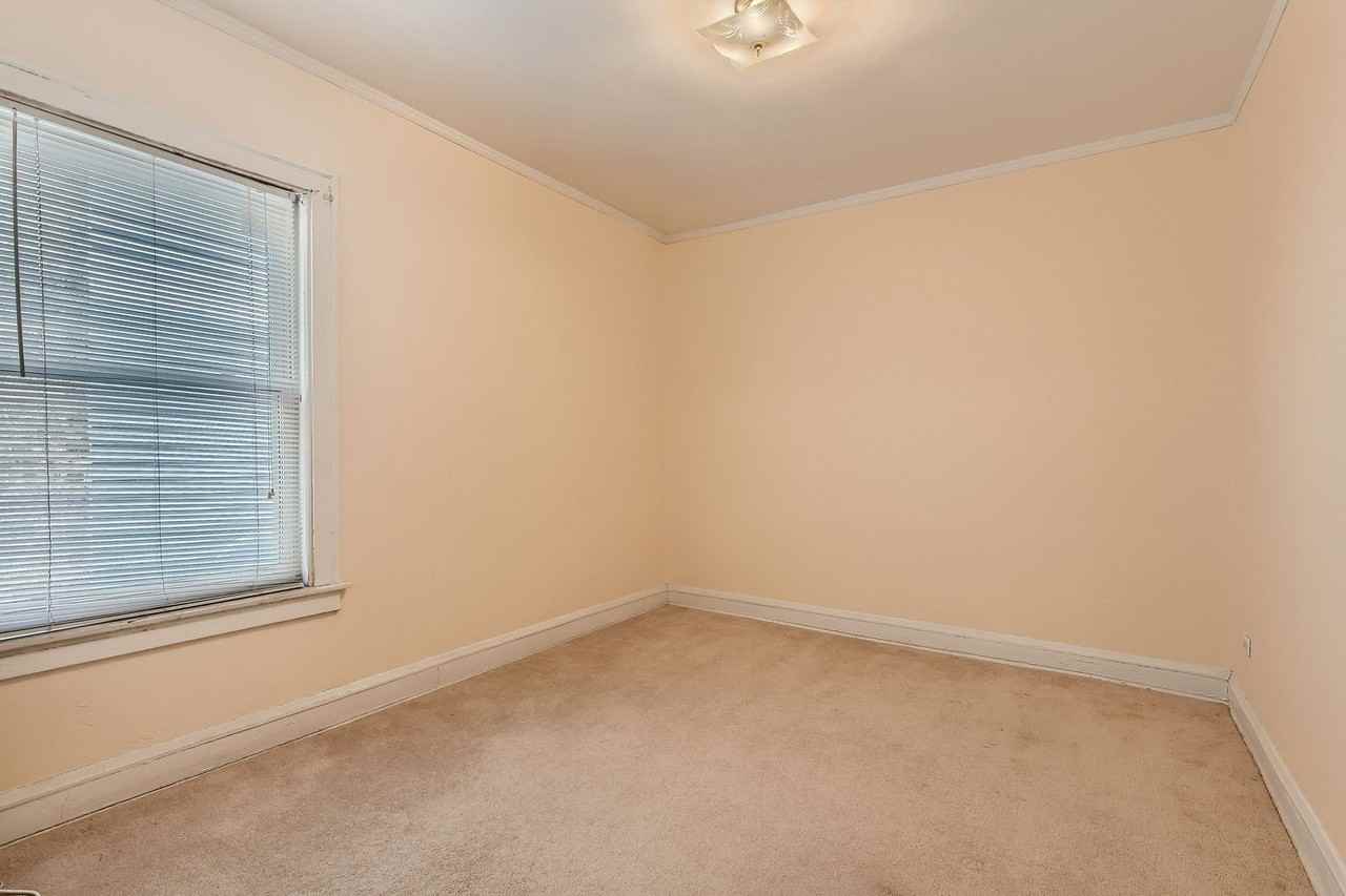 3529 N Lowell Ave #2N - Photo 7 of 11