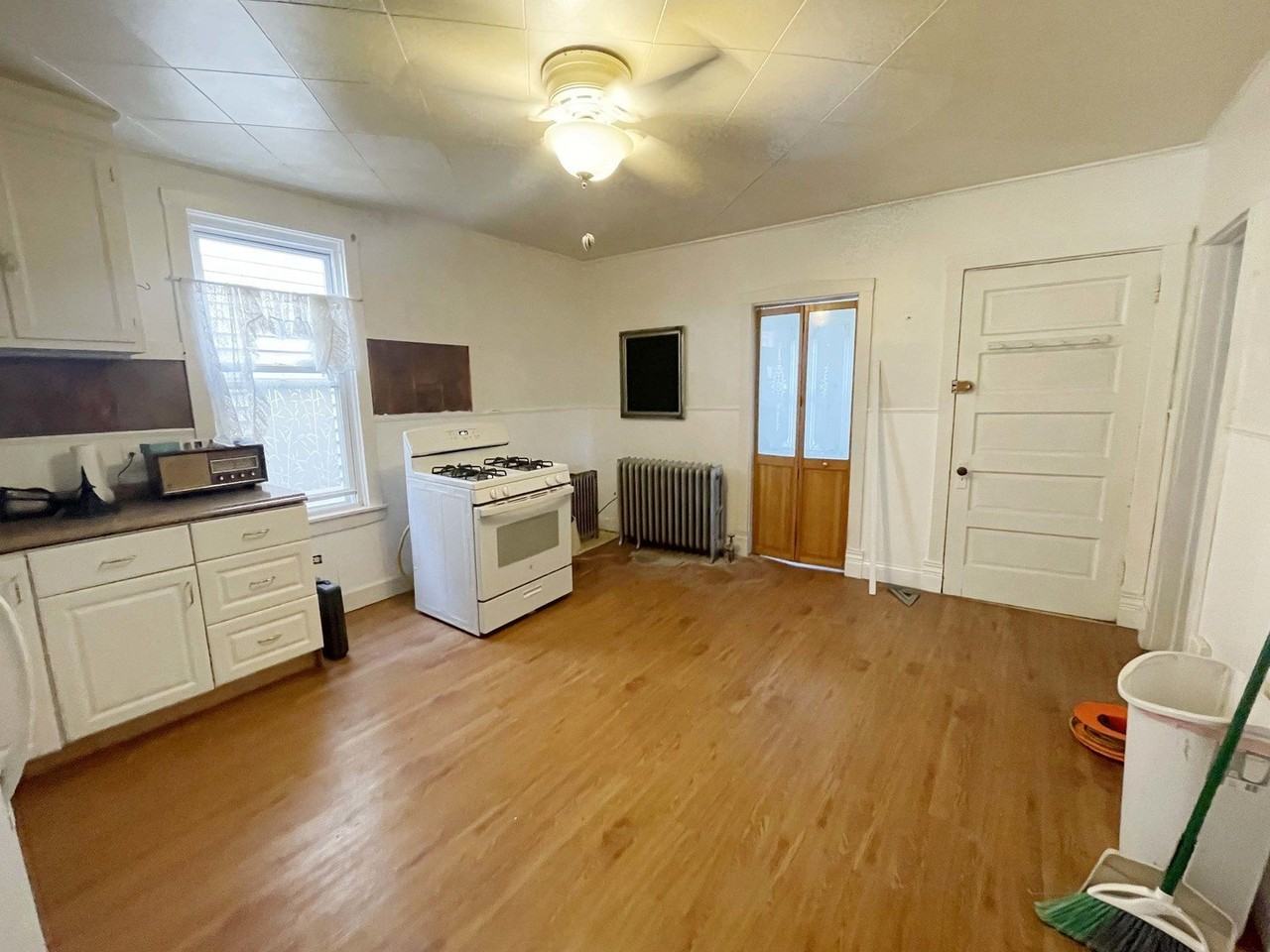2642 N Springfield Ave #2FL - Photo 7 of 12
