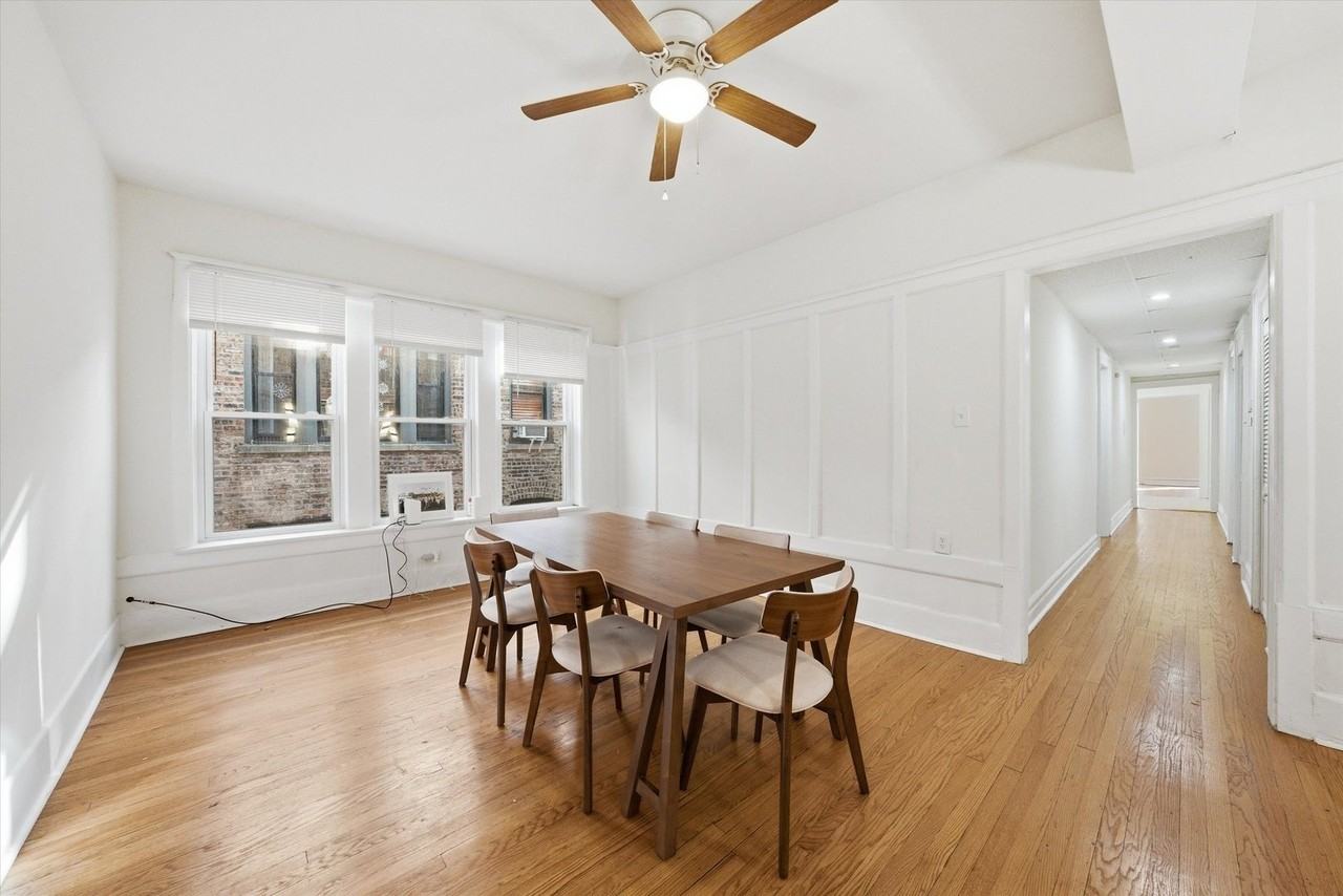 5210 S Ingleside Ave #2 - Photo 7 of 20
