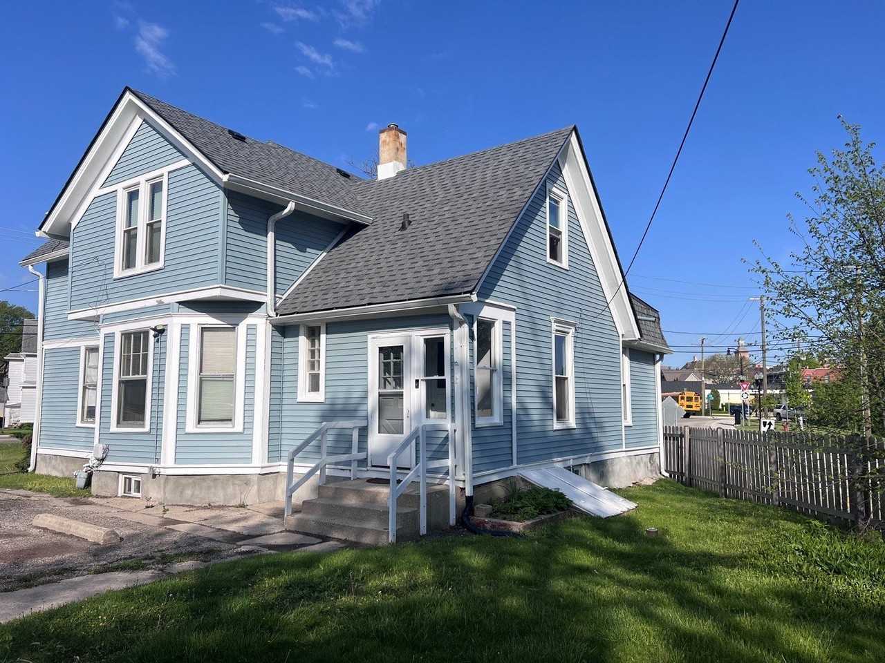 317 Lake Ave #3 - Photo 2 of 17