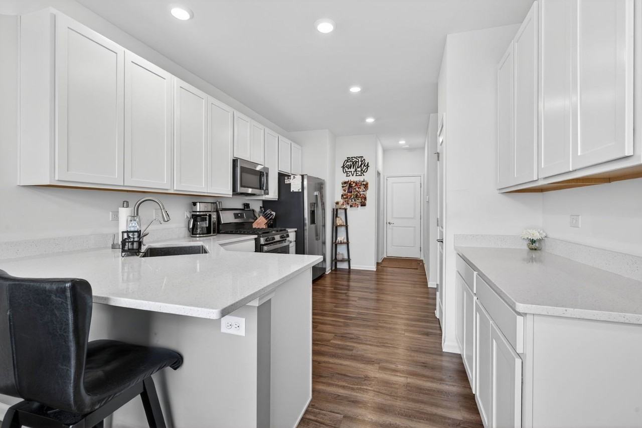 15012 W Cyrus Dr #0 - Photo 7 of 26