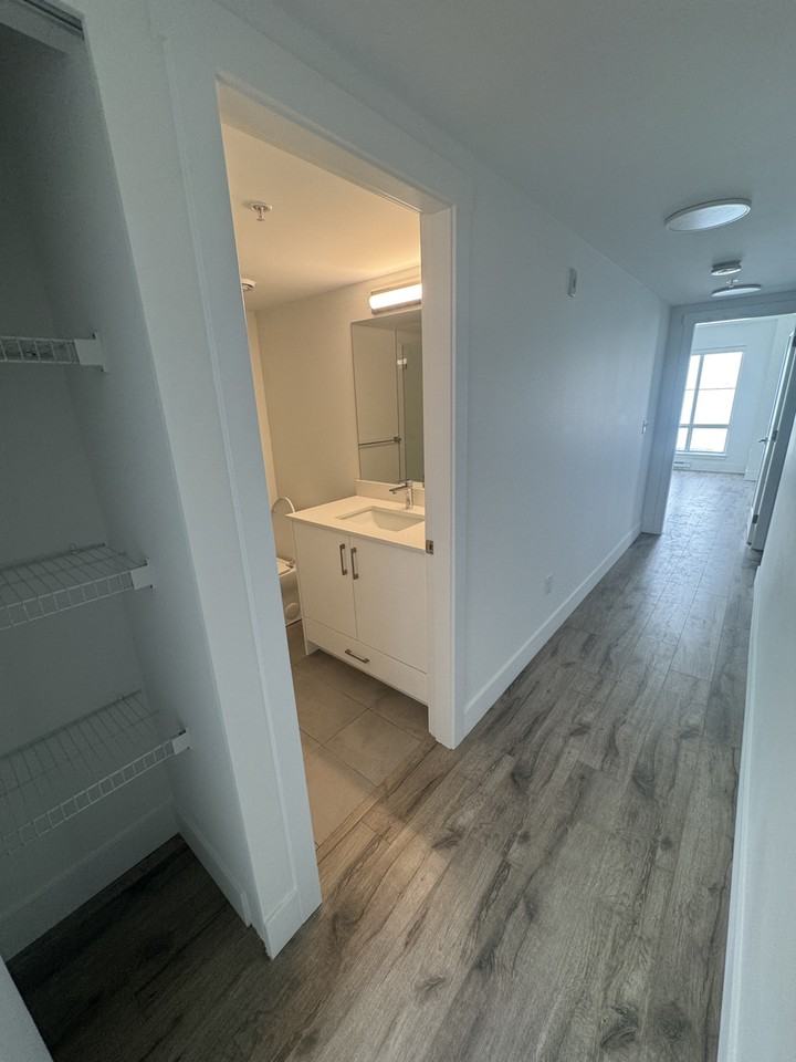 6326 King George Blvd - Photo 4 of 19