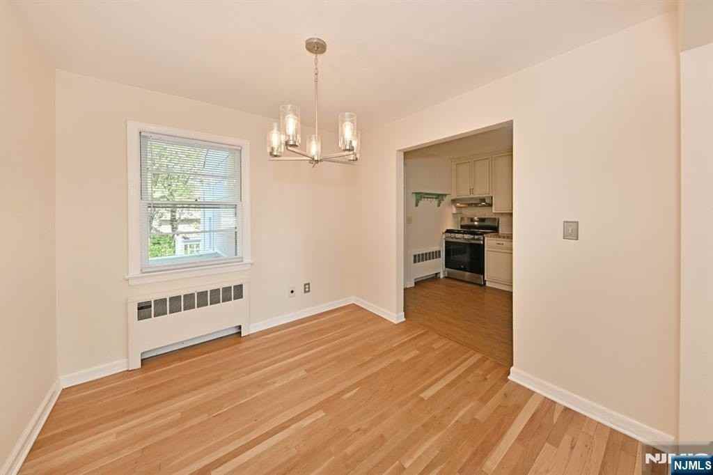 789 Briarcliff Ave - Photo 5 of 25