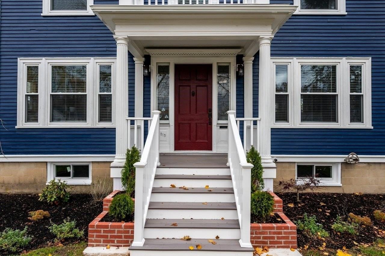 815 Central Ave - Photo 4 of 50