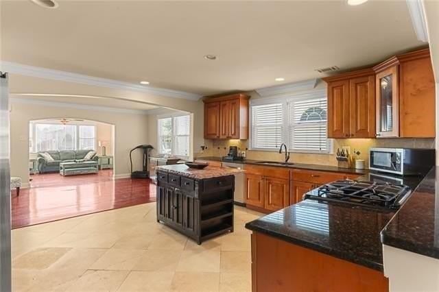 6414 Colbert St #6414 - Photo 7 of 17