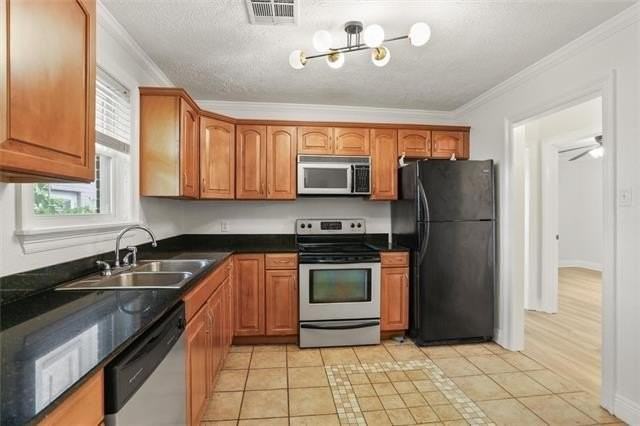 6130 Orleans Ave - Photo 5 of 10