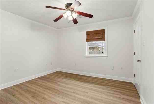 6130 Orleans Ave - Photo 6 of 10