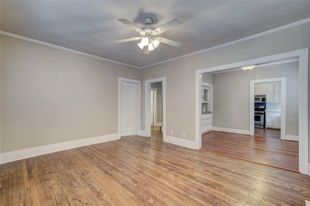 3711 N Military Ave - Photo 6 of 27