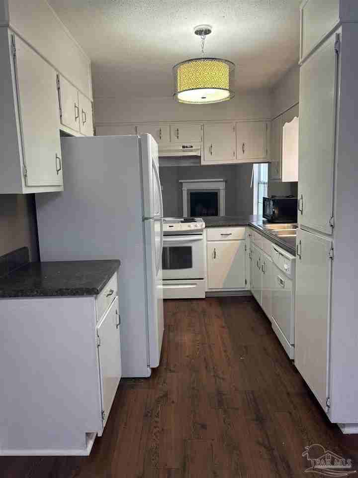 1500 E Johnson Ave #128 - Photo 5 of 16