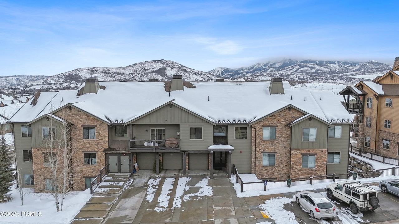 1195 W Black Rock Trl #37D