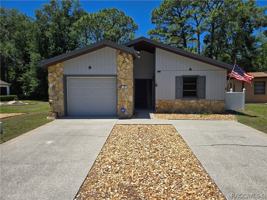 featured image of 79 Chinaberry Cir