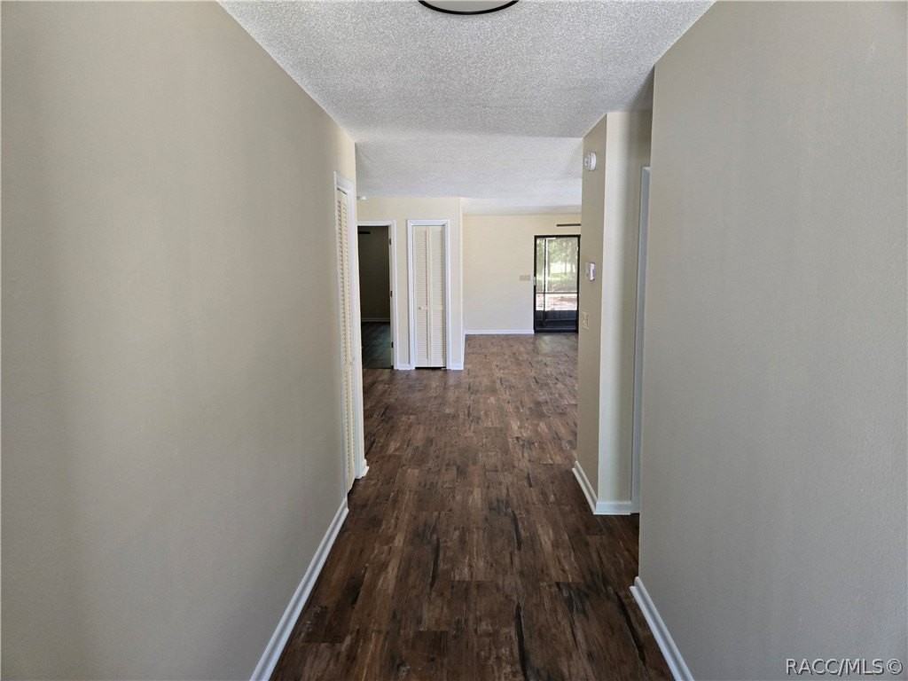 79 Chinaberry Cir - Photo 2 of 23