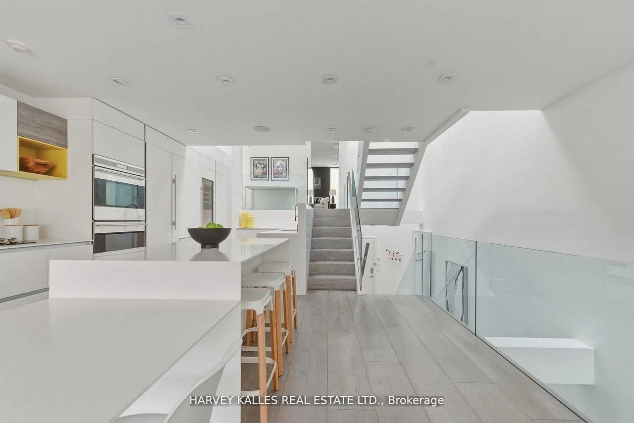 41 Berryman Street - Photo 7 of 49